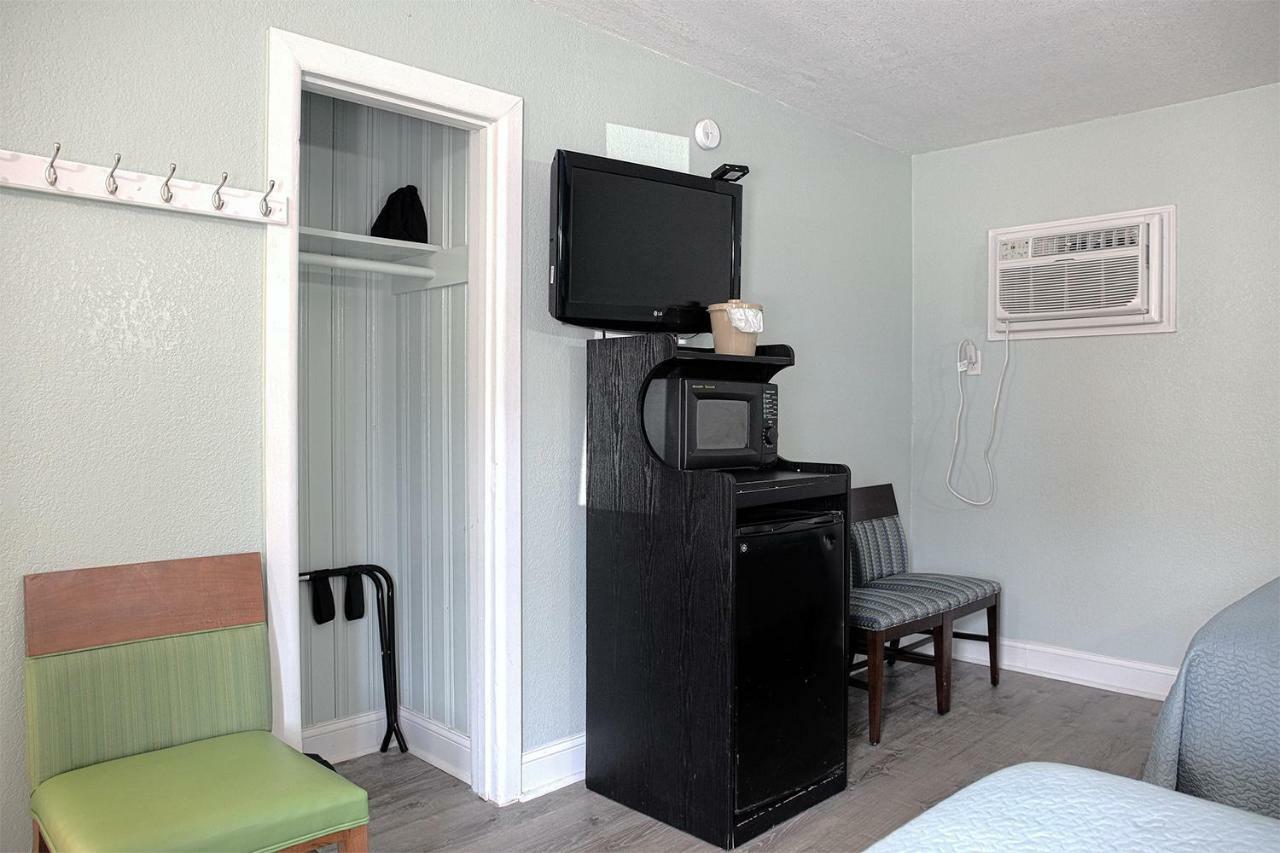 Colonial Inn Nags Head Eksteriør billede